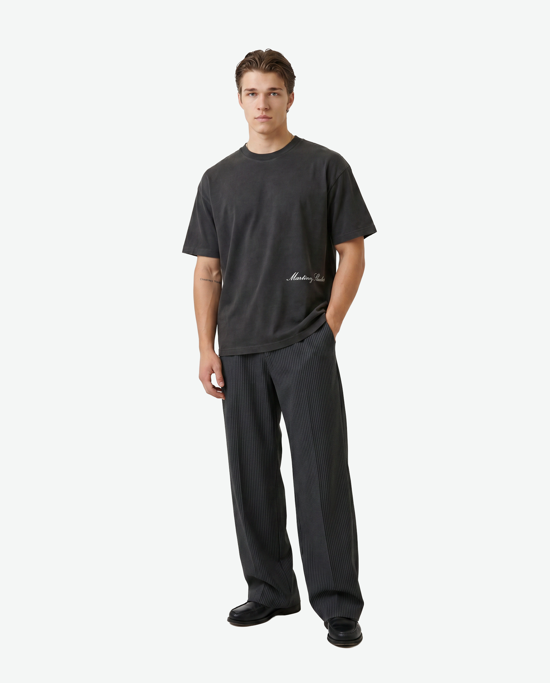 Essence Boxy T-Shirt BLACK