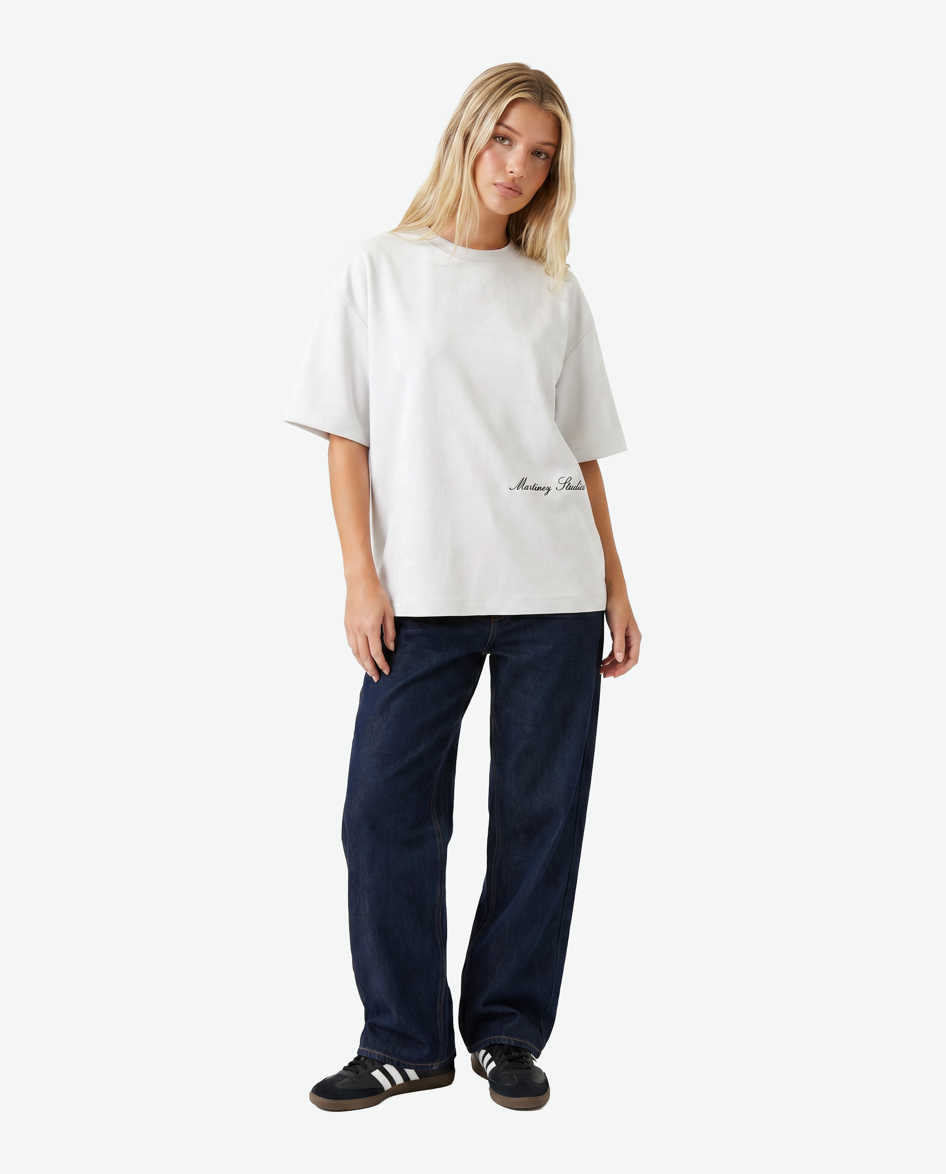 Essence Club Boxy T-Shirt WHITE